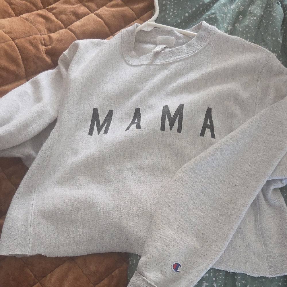 Champion Light Gray 'MAMA' Cropped Crewneck Sweatshirt